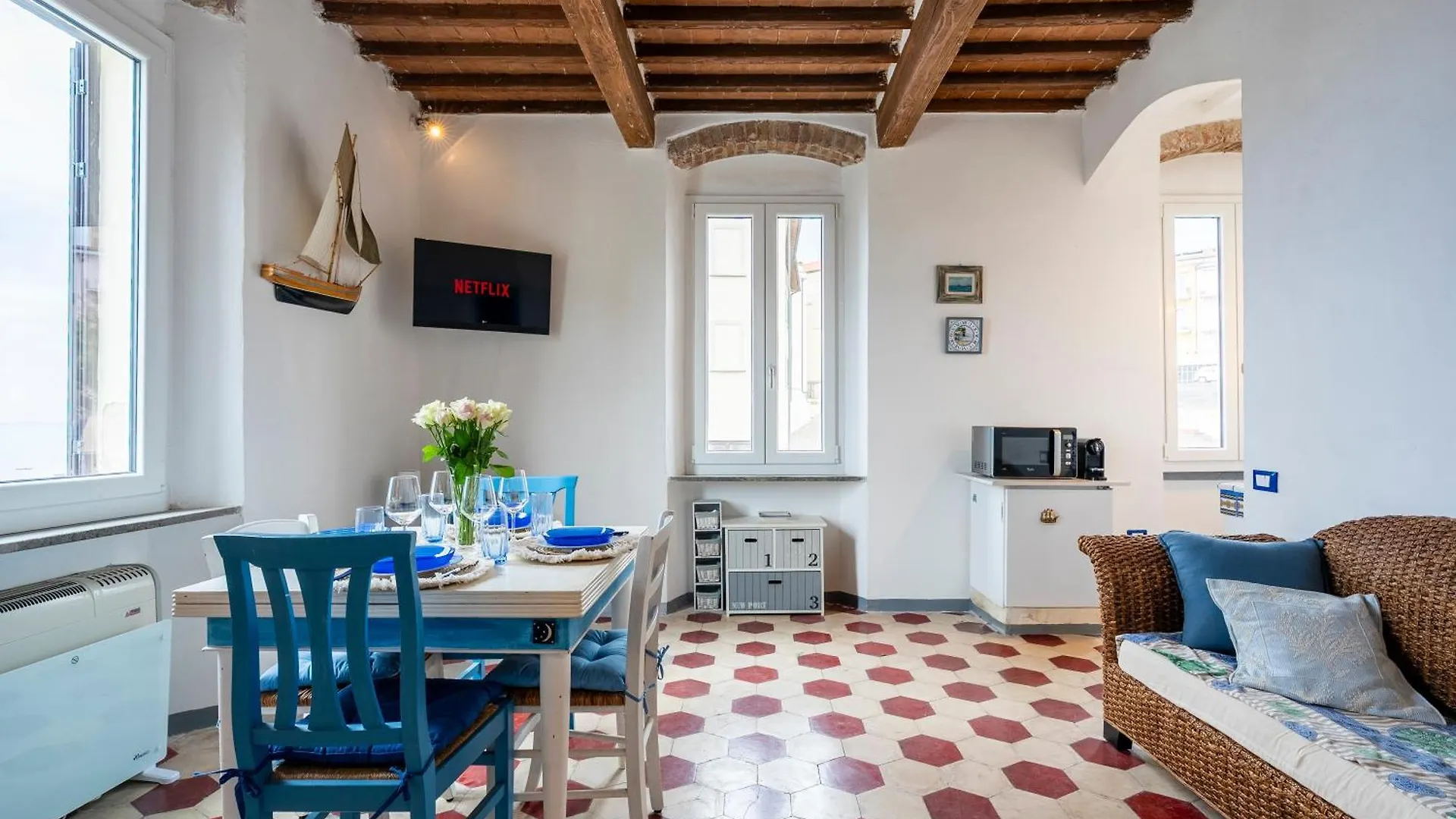 Sea View In The Heart Of Piombino Apartman 0*,  Olaszország