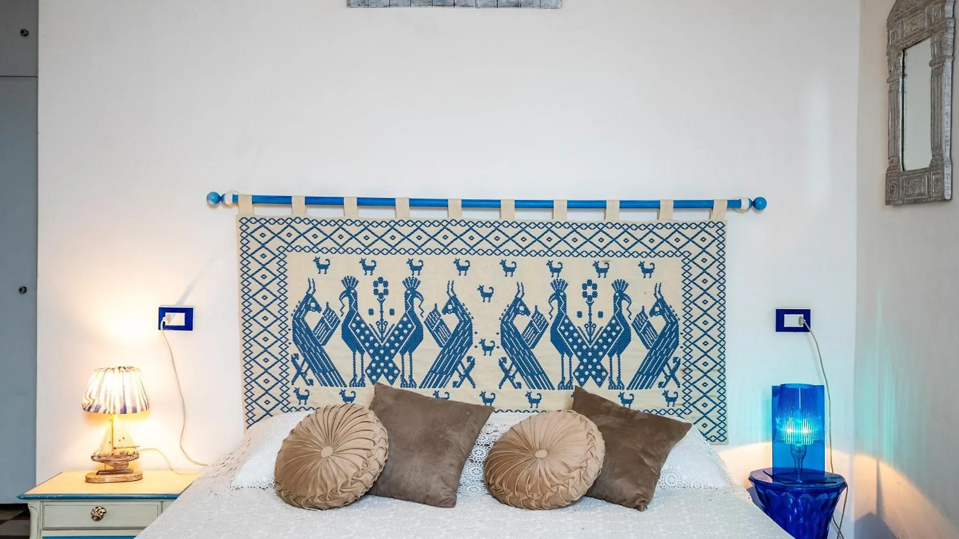 Sea View In The Heart Of Piombino Apartment