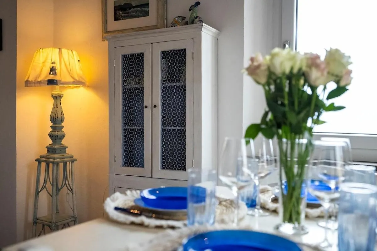 Sea View In The Heart Of Piombino Apartment