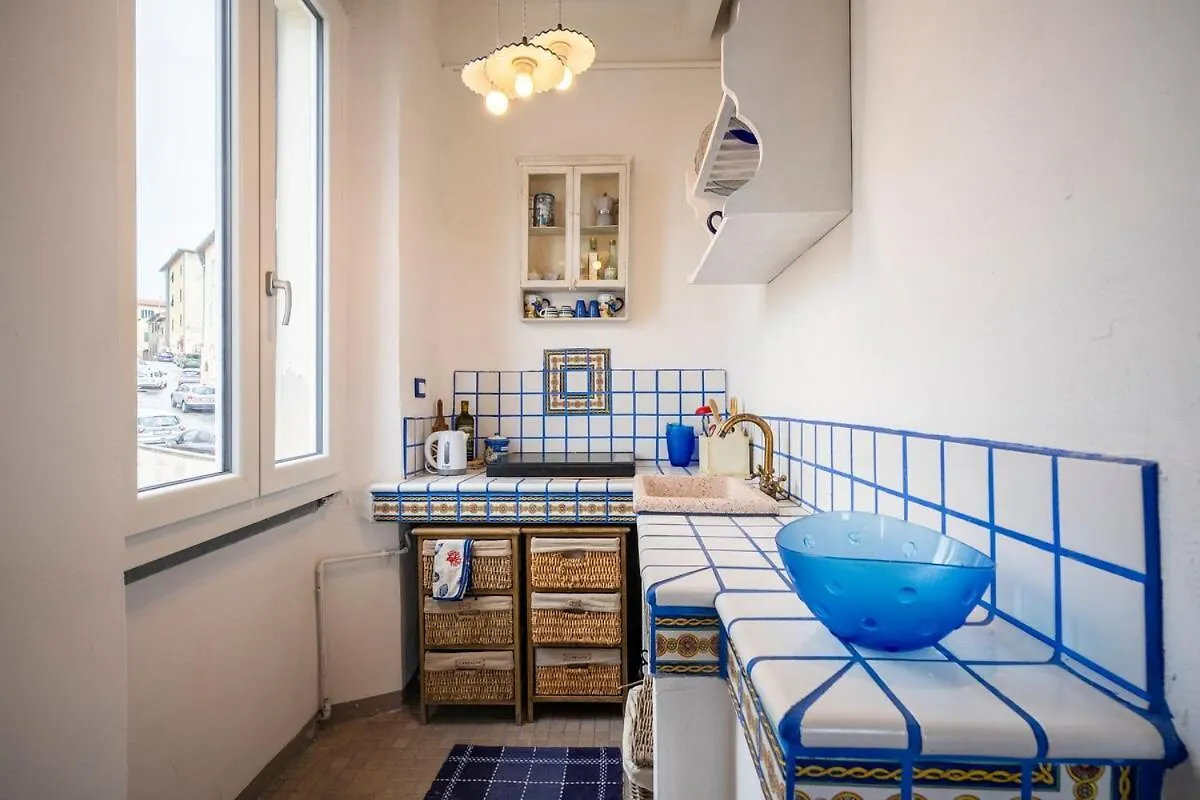 Sea View In The Heart Of Piombino Apartment Italy